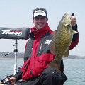 Great Lakes Bass Fishing Guide Service on Lake St. Clair Smallmouth in Michigan.