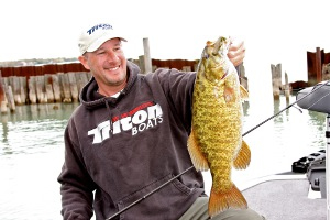 Lake St. Clair Bass Fishing Guide - Gerry Gostenik